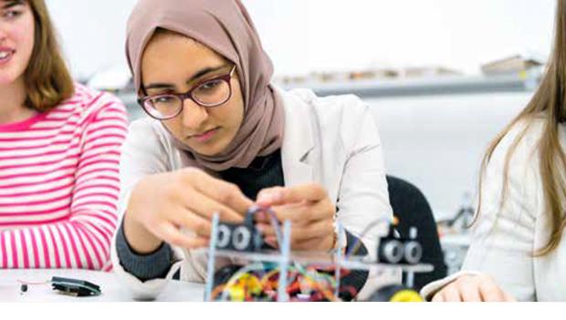 제임스 다이슨, 다이슨 기술 공과대학 설립하다