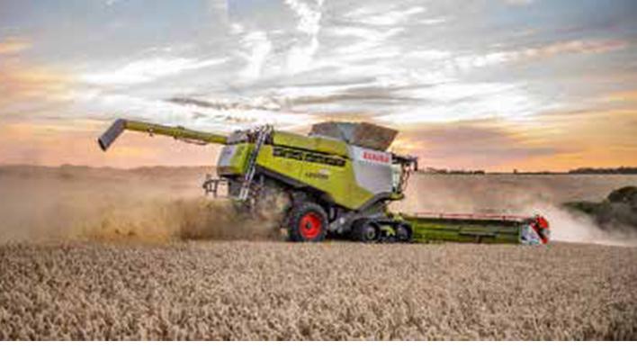 Combine harvestor in a field