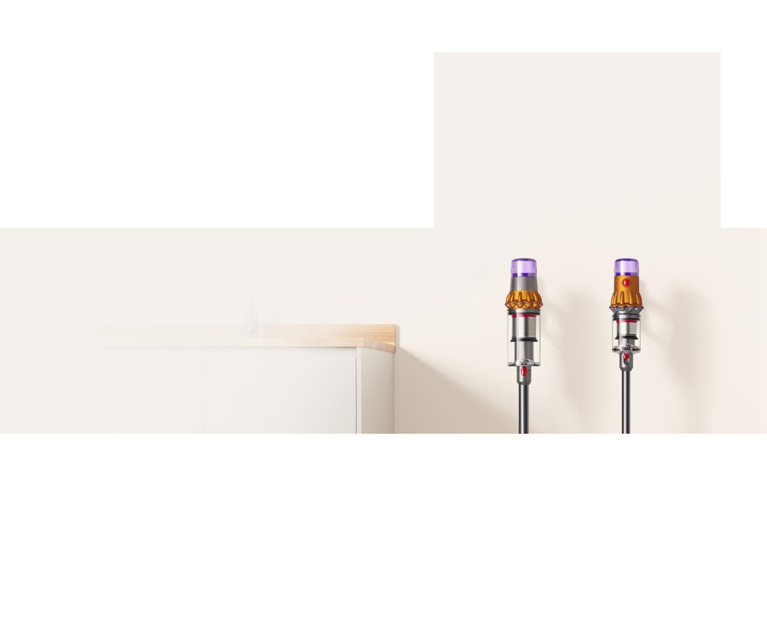 Aspirapolvere senza filo Dyson che pulisce la casa