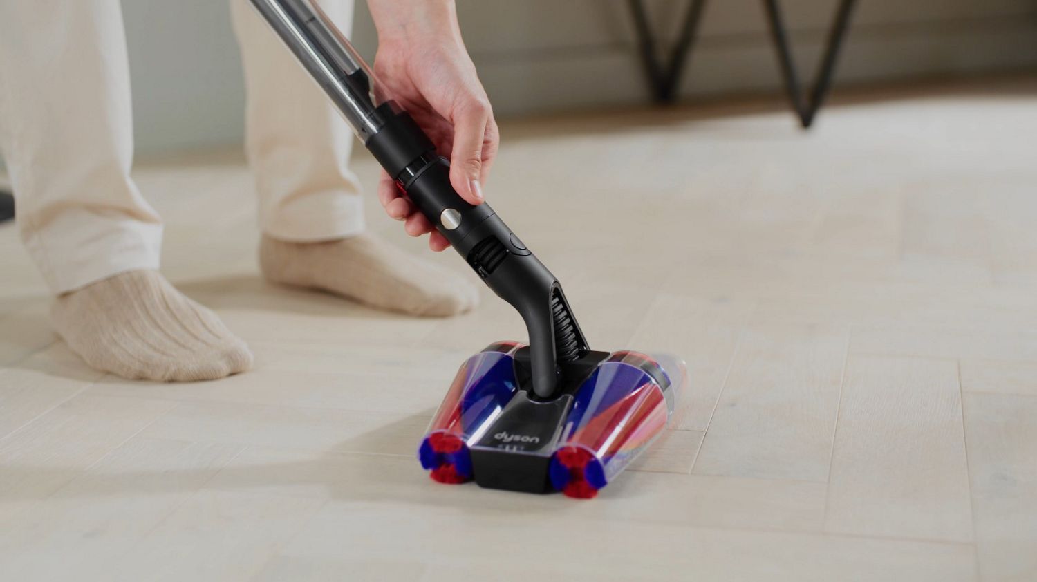 ダイソンスティック掃除機のお手入れ方法