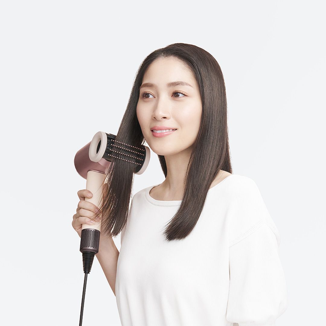 ツヤ出しツールでうねりを抑え、浮き毛を抑制