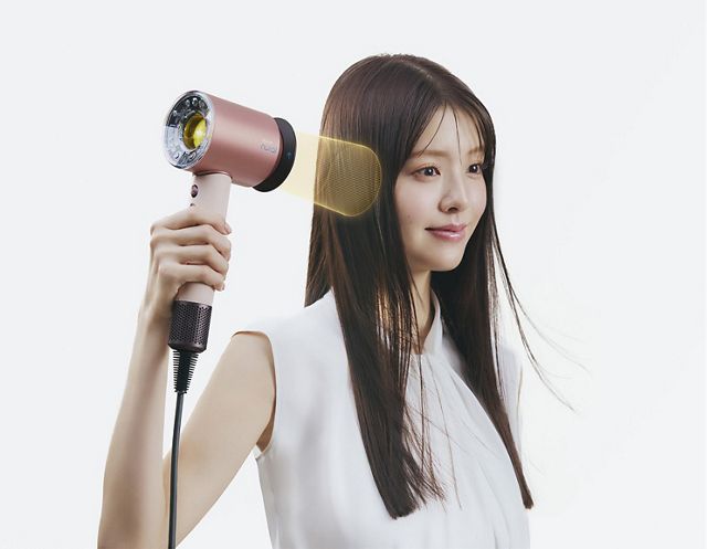 Dyson Supersonic Nural™ Shineヘアドライヤー セラミックピンク (HD16 