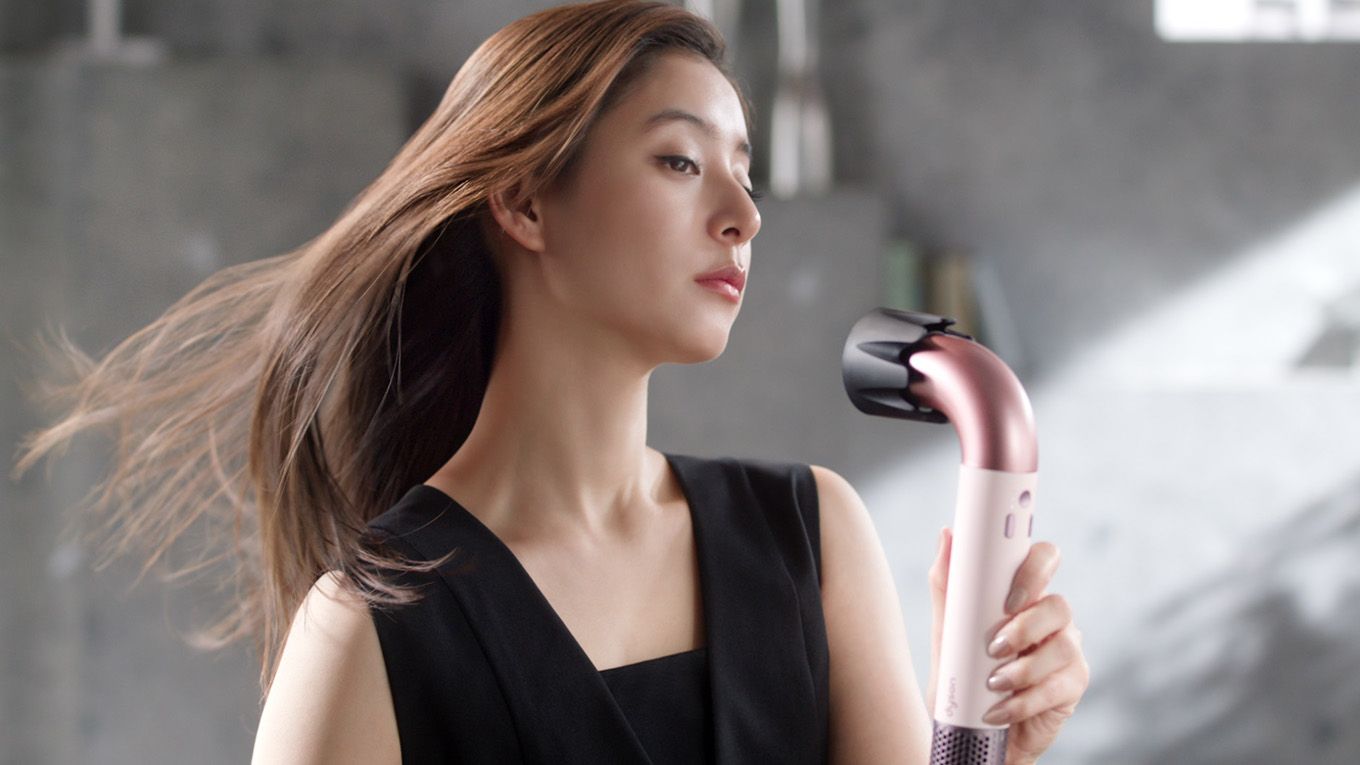 Dyson Supersonic r™ヘアドライヤー セラミックピンク (HD17 VLP) | ヘアケア | ダイソン公式