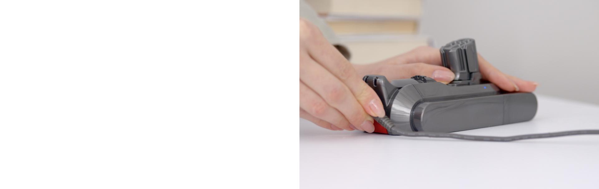 Video showing how to charge the battery.