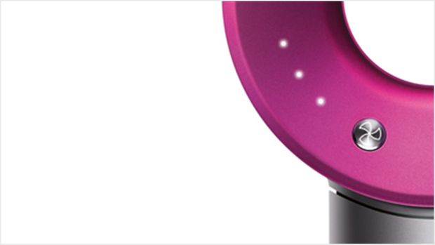 Close-up of the three speed settings