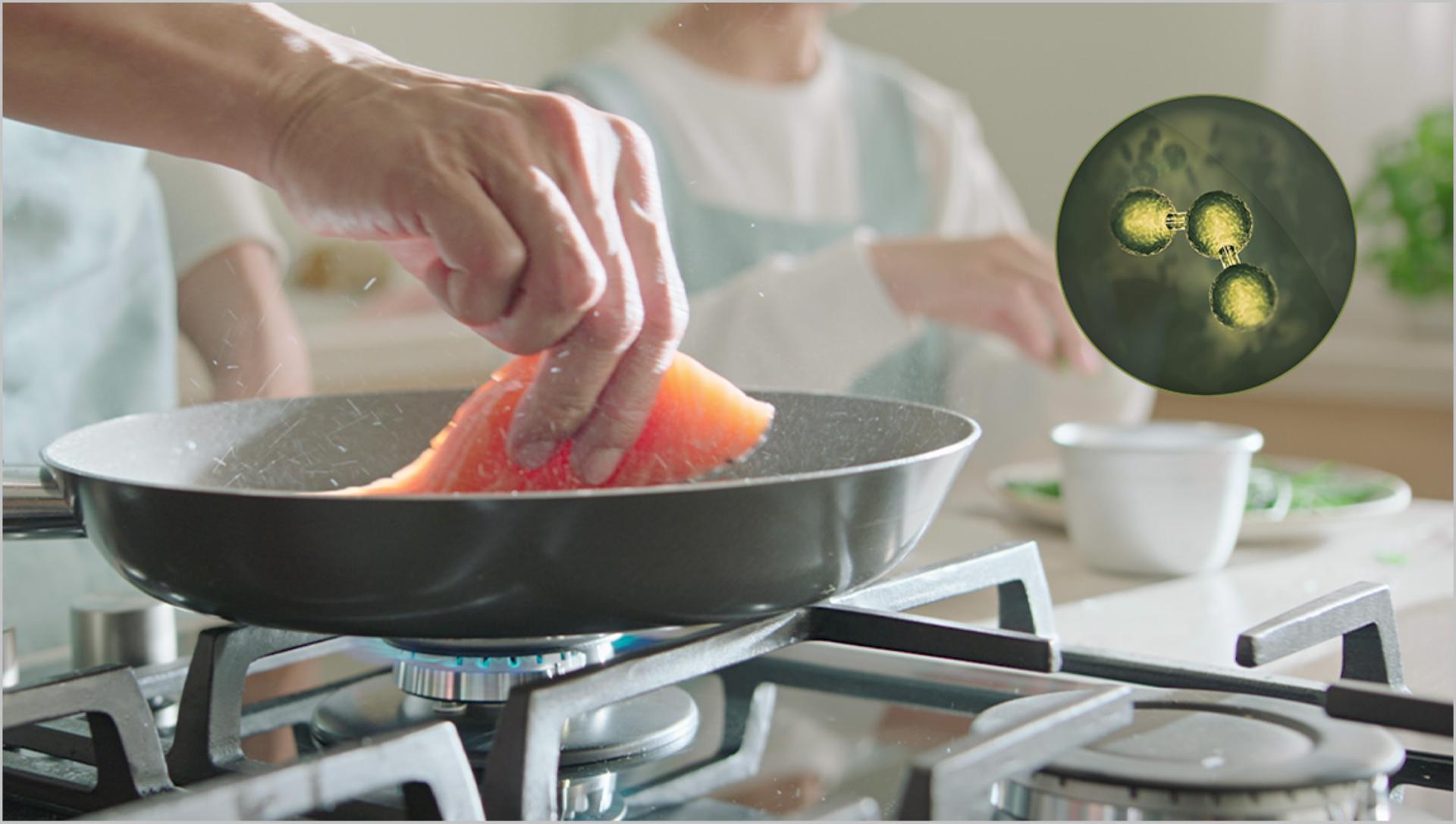 Air purifiers remove cooking odours and oil particles released into the air when frying food
