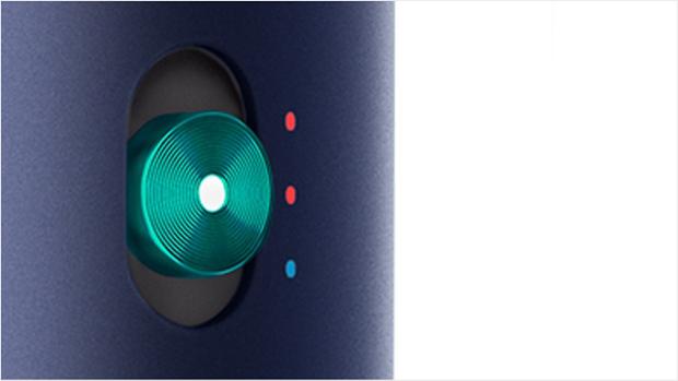Close-up of heat control button on the Dyson Airwrap.