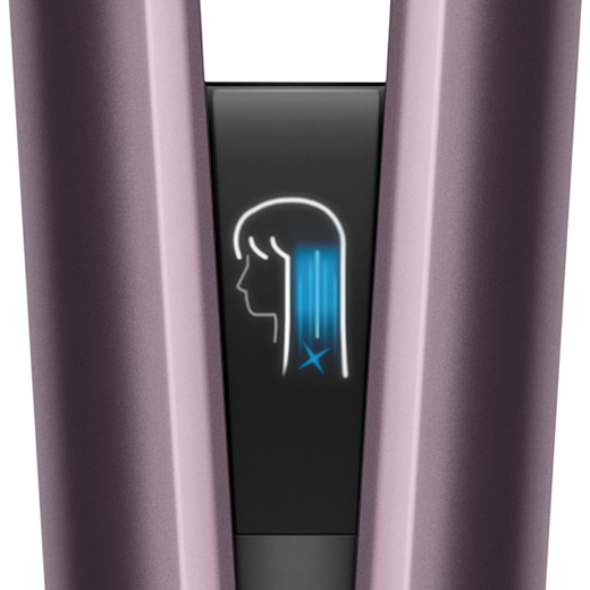 Close-up of the Dyson Airstrait's LCD screen showing the selected settings.