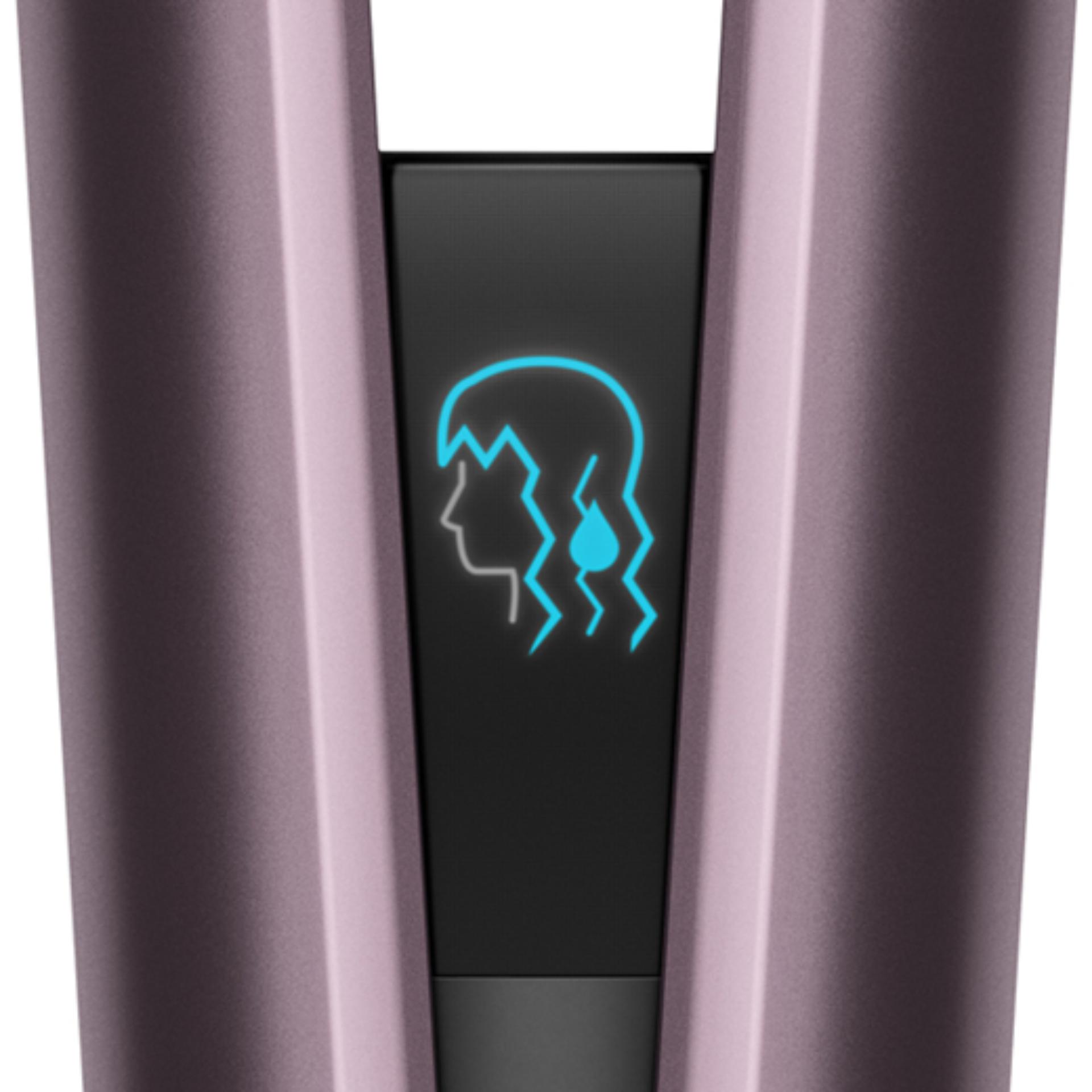 Close-up of the Dyson Airstrait's LCD screen showing the wet mode icon.