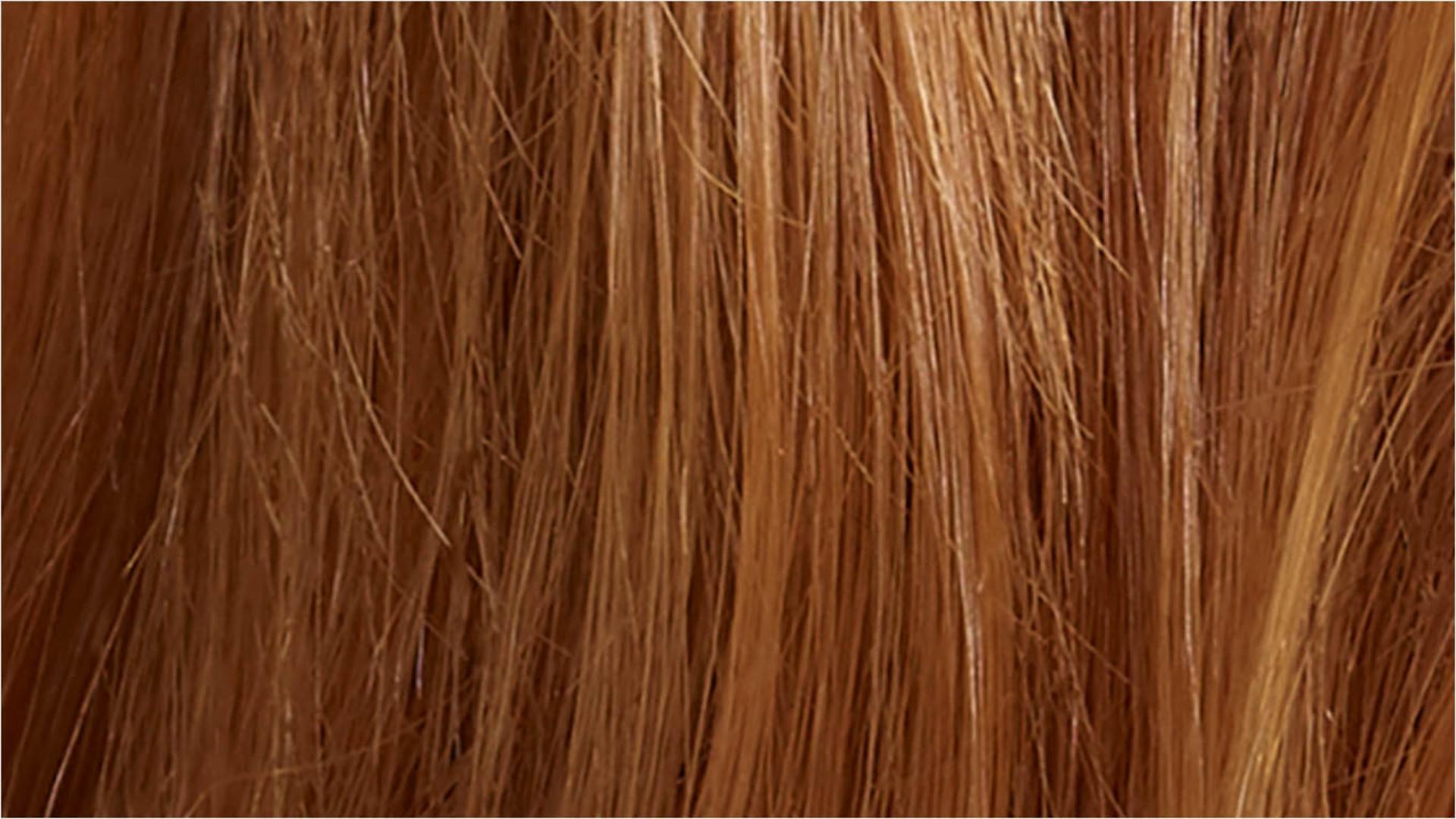 亮澤的紅髮樣本，具有濃厚的色澤。