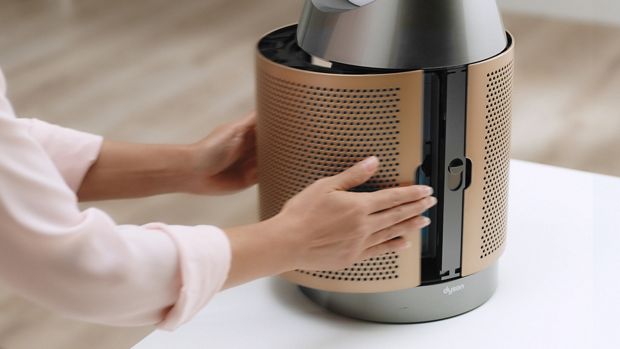 Someone changing their filter