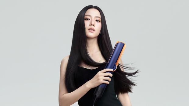 JISOO Dyson Ambassador