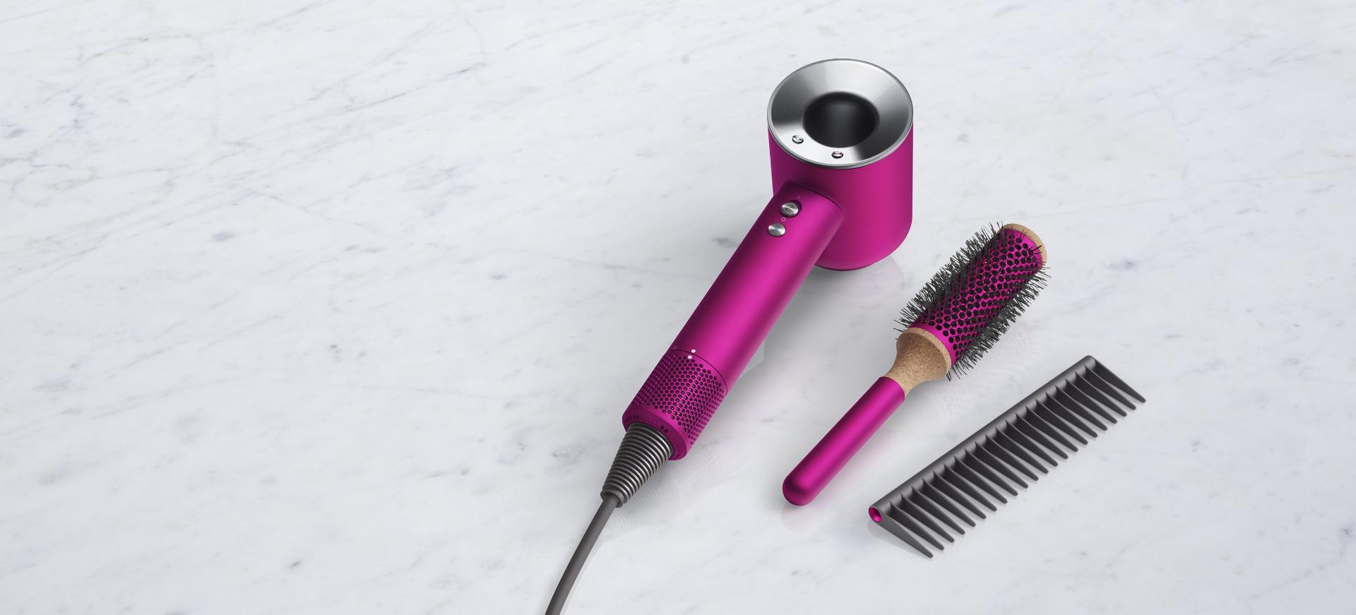 Dyson Supersonic saç kurutma makinesi ve hediyeleri