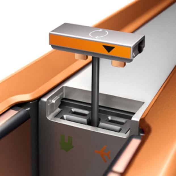 Uçuşa-hazır çipinin yakından görünümü.