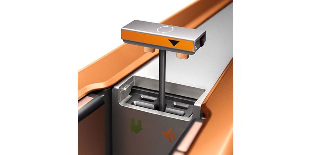 Uçuşa-hazır çipinin yakından görünümü.