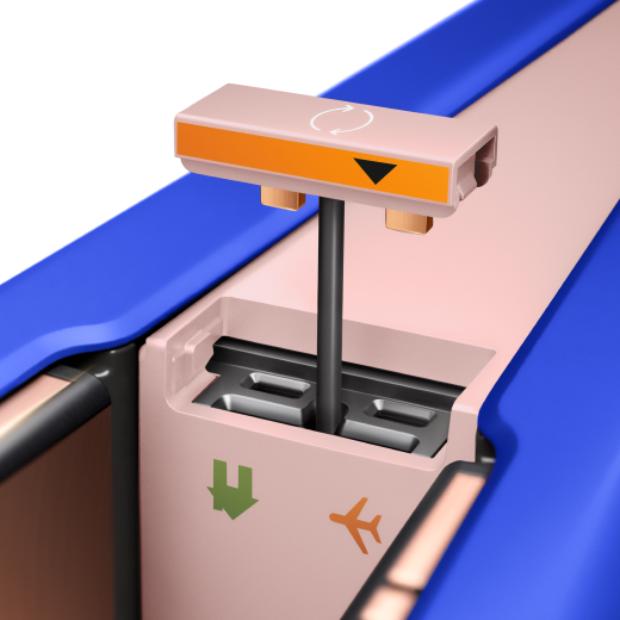 صورة مُقرَّبة لوحدة السفر.