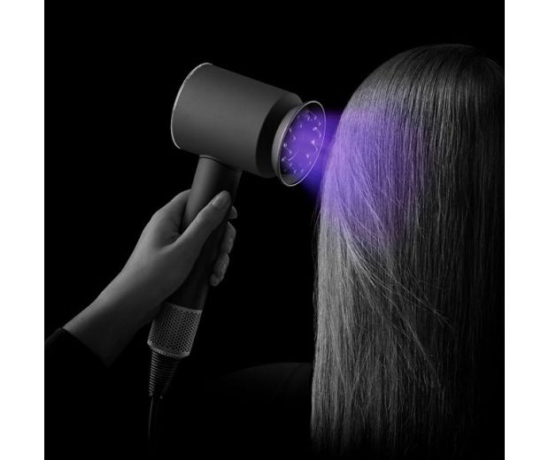 The Dyson Supersonic Nural hair dryer's Scalp protect mode adjusts temperature to protect from extreme heat.