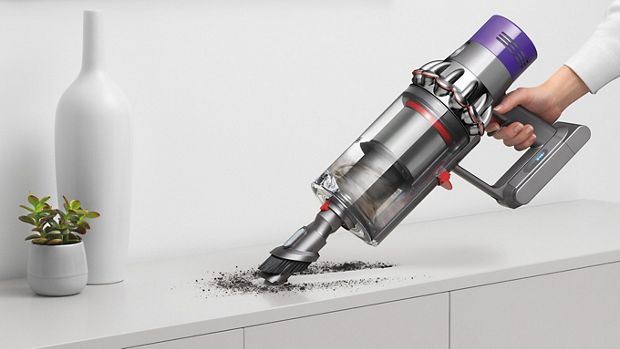 Dyson V10 as a handheld cleaning table. 