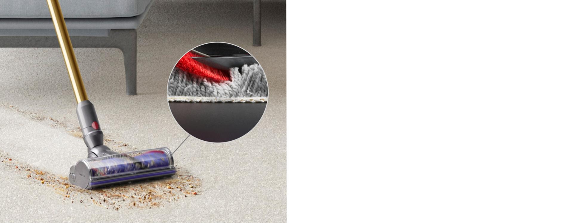 يتواءم رأس التنظيف الرقمي Digital Motorbar تلقائياً مع أنواع الأرضيات.