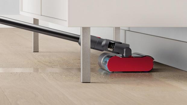 Dyson V12s Submarine ทำความสะอาดใต้ตู้เก็บของแบบเตี้ย