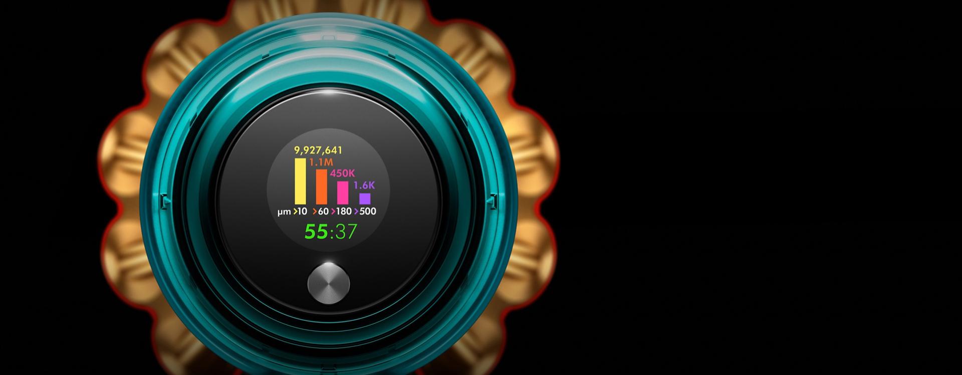 صورة مُقرَّبة لشاشة LCD بمكنسة Dyson V15 Detect.