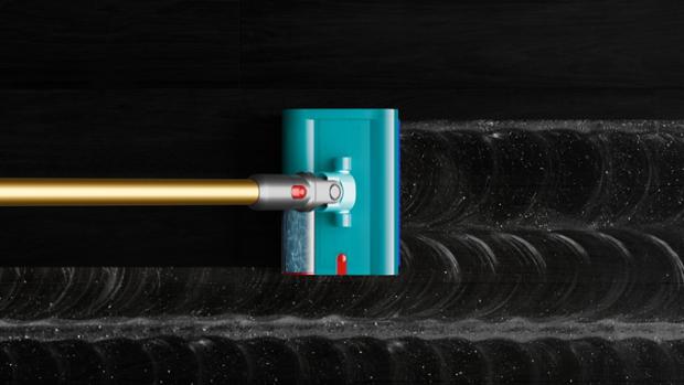 The Motorised Submarine wet roller head cleans a floor without leaving streaks.