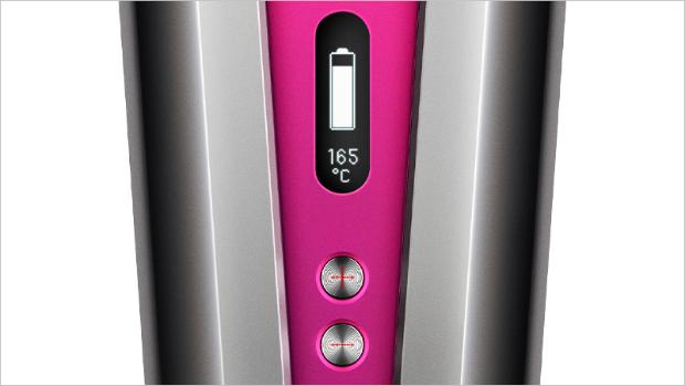 Prim-plan cu ecranul OLED