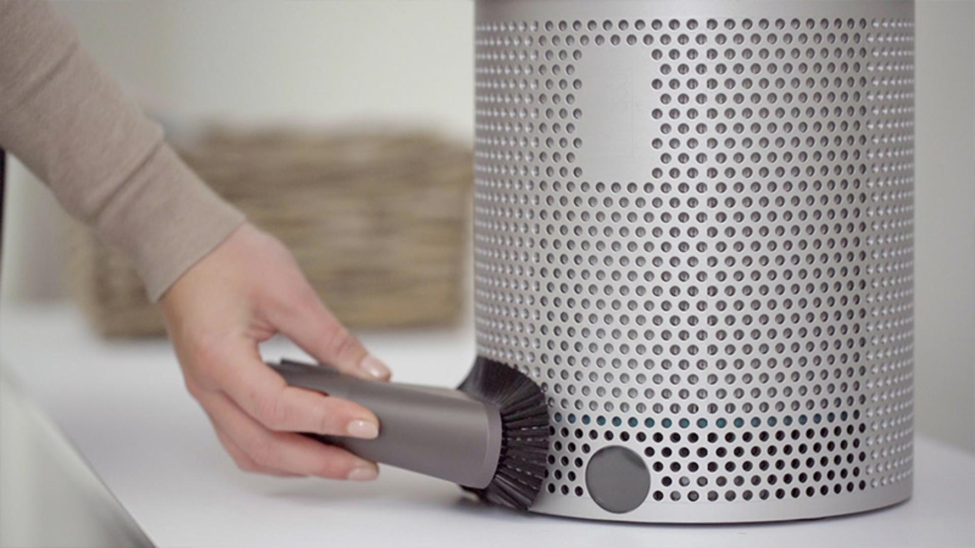 Video of how to clean your Pure Cool Me