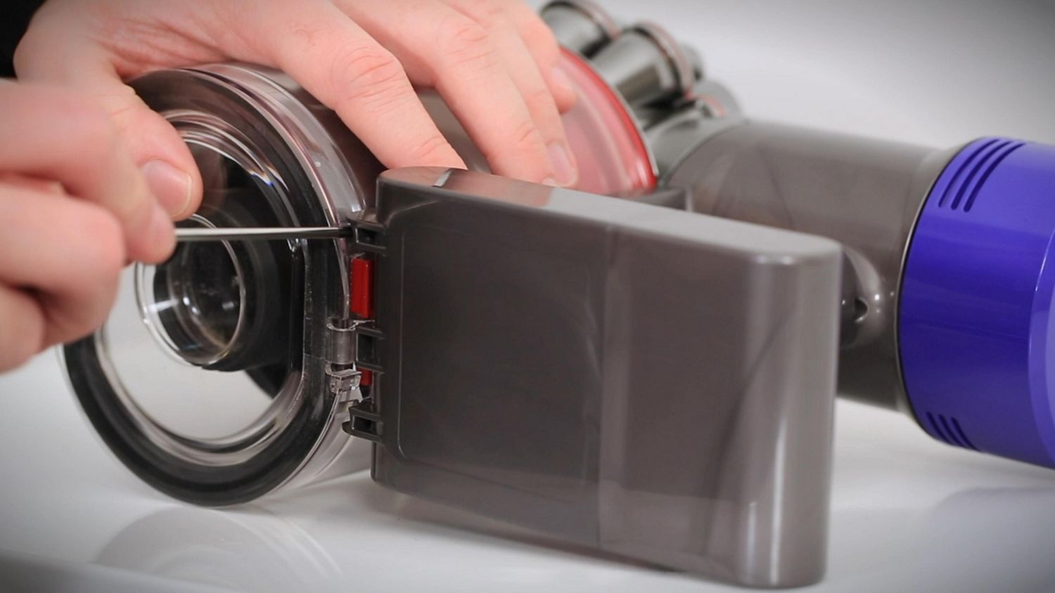Dyson cordless sales battery life