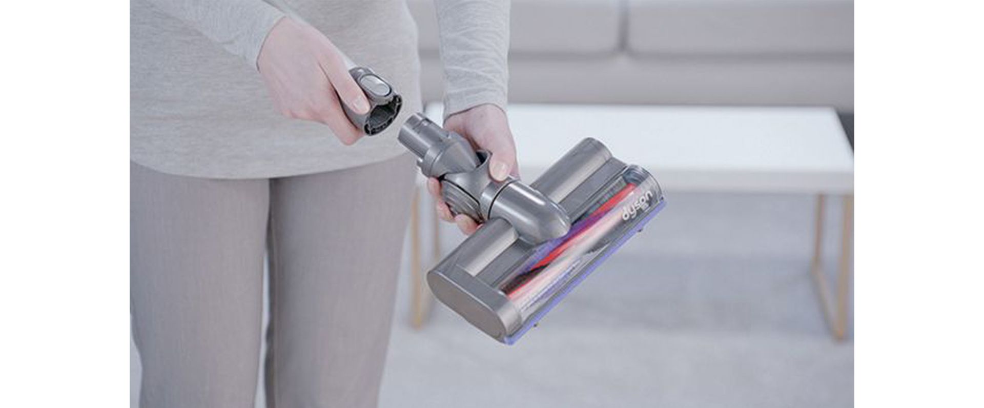 Support and How to Guides for your Dyson V6™ Vacuum