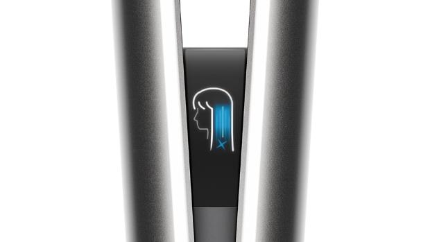 Close-up of the Dyson Airstrait's LCD screen showing Cool mode.