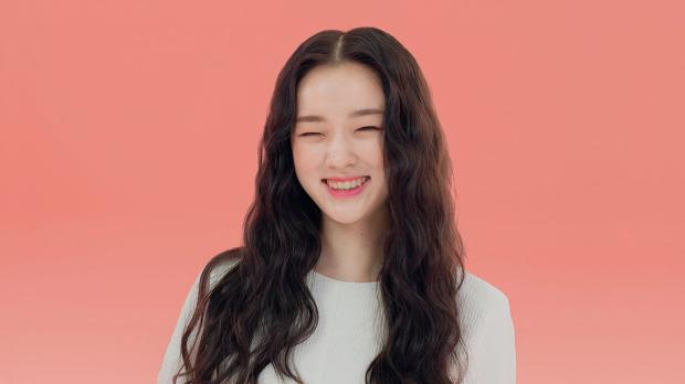 Model wearing a textured beach wave style