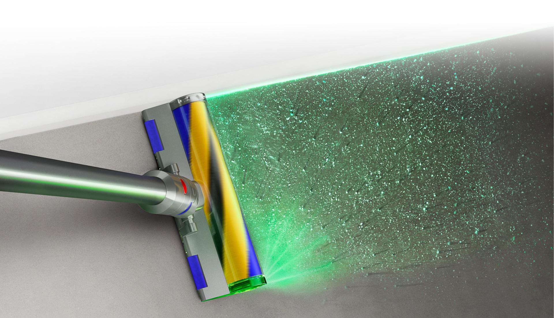 마룻바닥을 비추는 플러피 옵틱 클리너 헤드