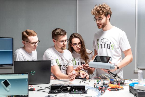 zespół pd meds przy pracach nad urządzeniem Boreas