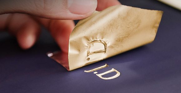 Personalisierung der Dyson Aufbewahrungsbox