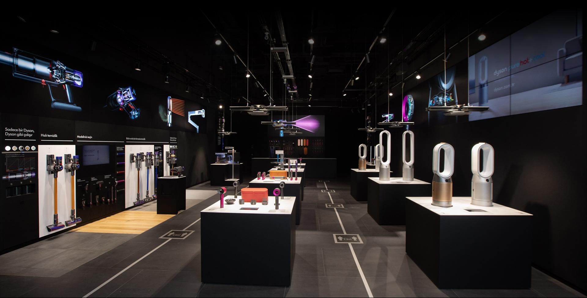 Dyson demo store