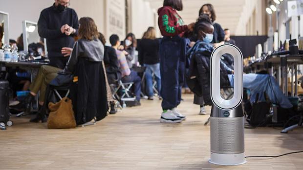 Dyson hava temizleyici moda haftası kulisinde