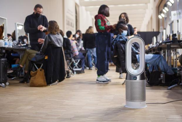 Dyson hava temizleyici moda haftası kulisinde