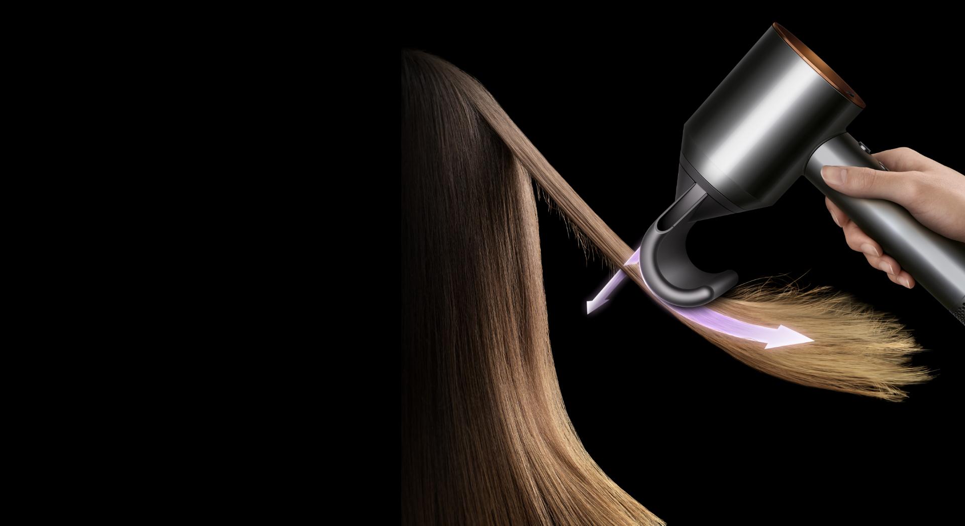 Elektriklenmeyi önleyen yeni Flyaway başlığın çalışmasını gösteren animasyon.