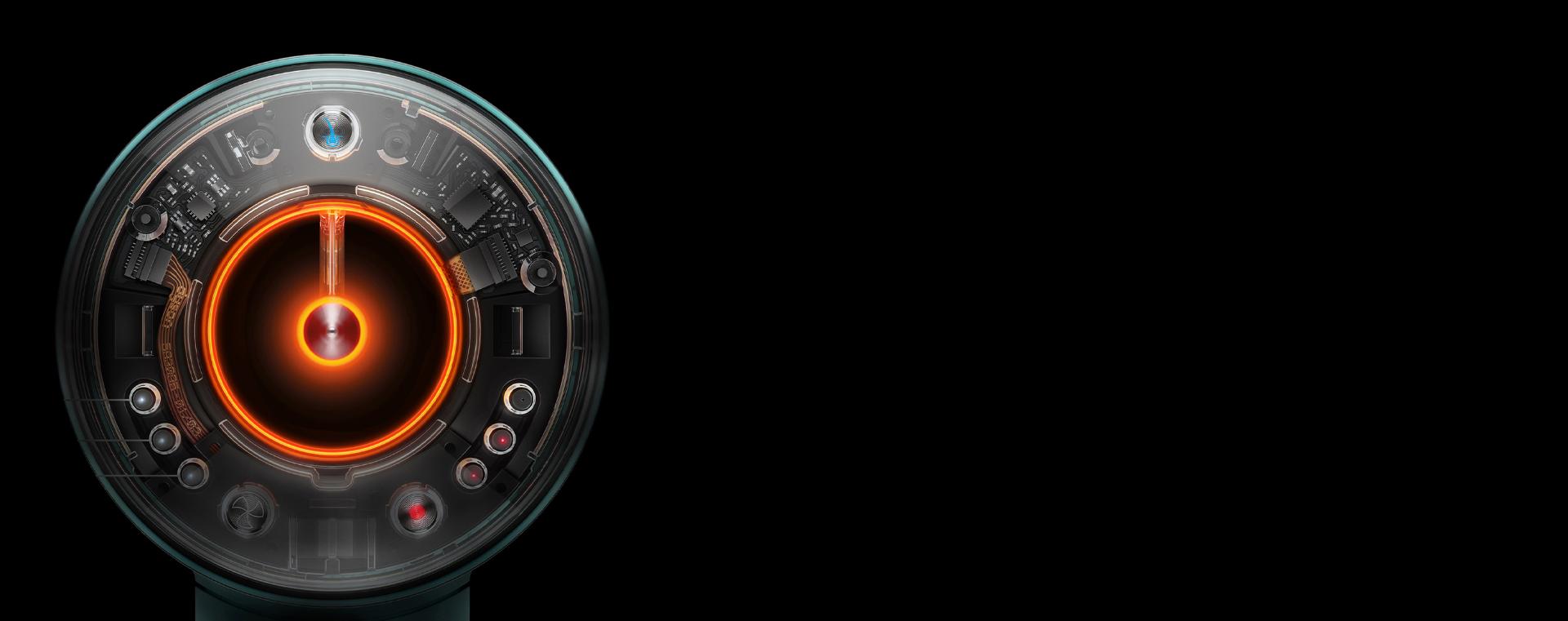 تعمل التكنولوجيا المُستخدَمة داخل مجفف الشعرDyson Supersonic Nural™ من خلال الغطاء الطرفي الشفاف الموجود على الفتحة