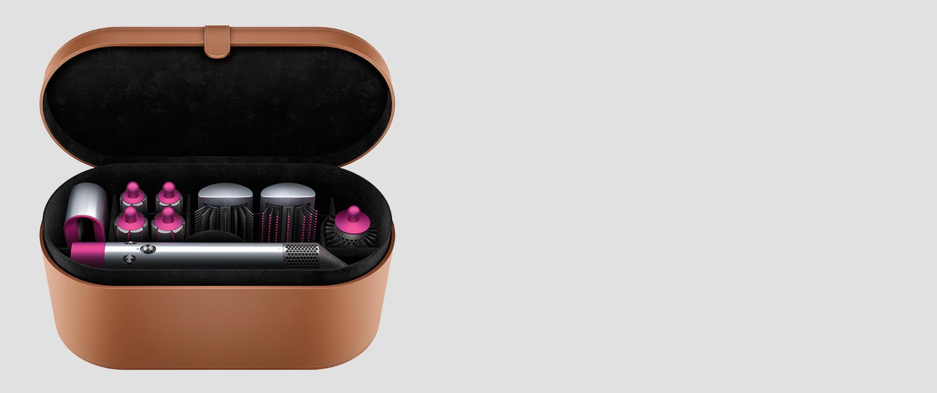 مصفف الشعر Dyson Airwrap في علبة التخزين