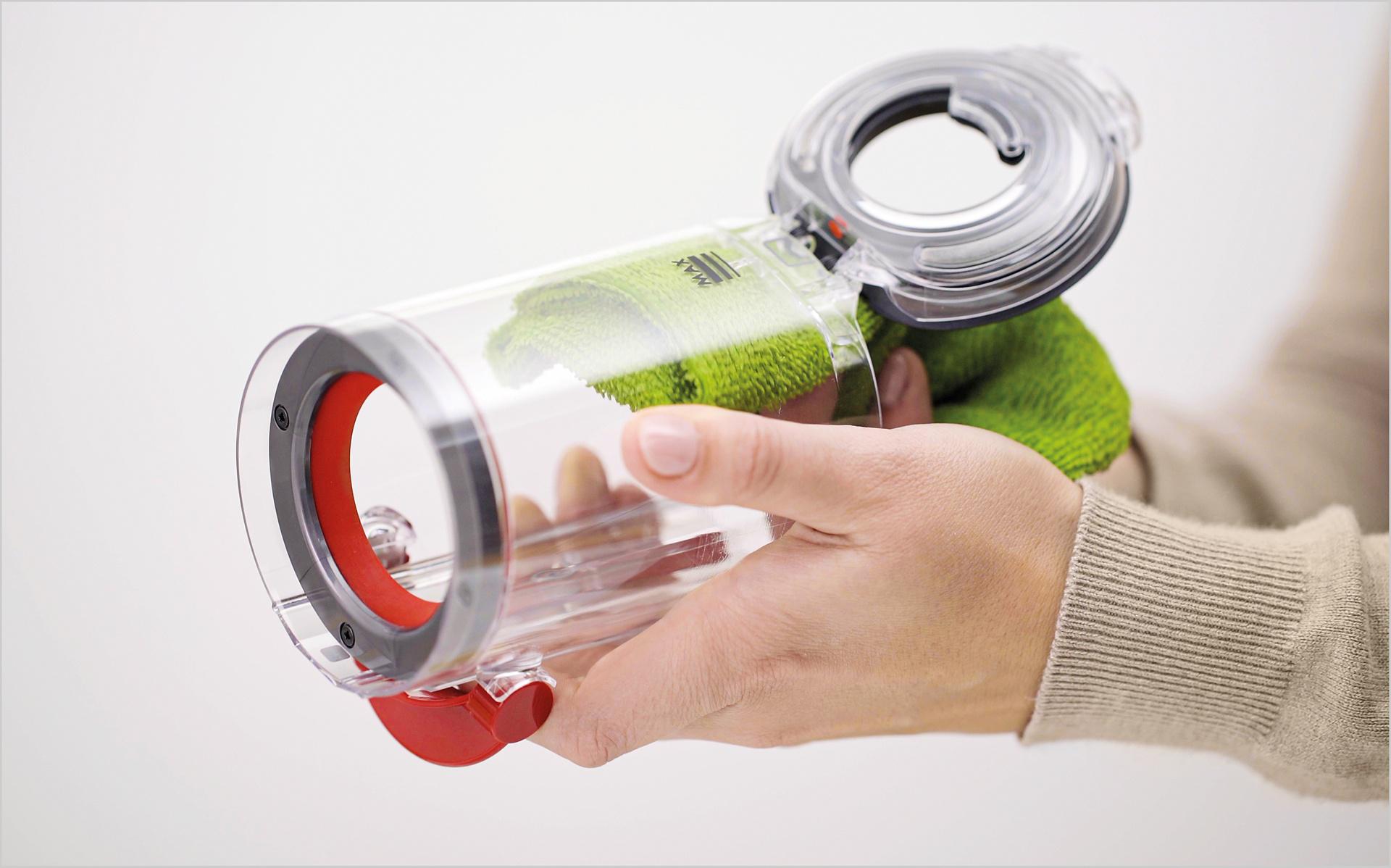 Video showing how to wash the vacuum parts.