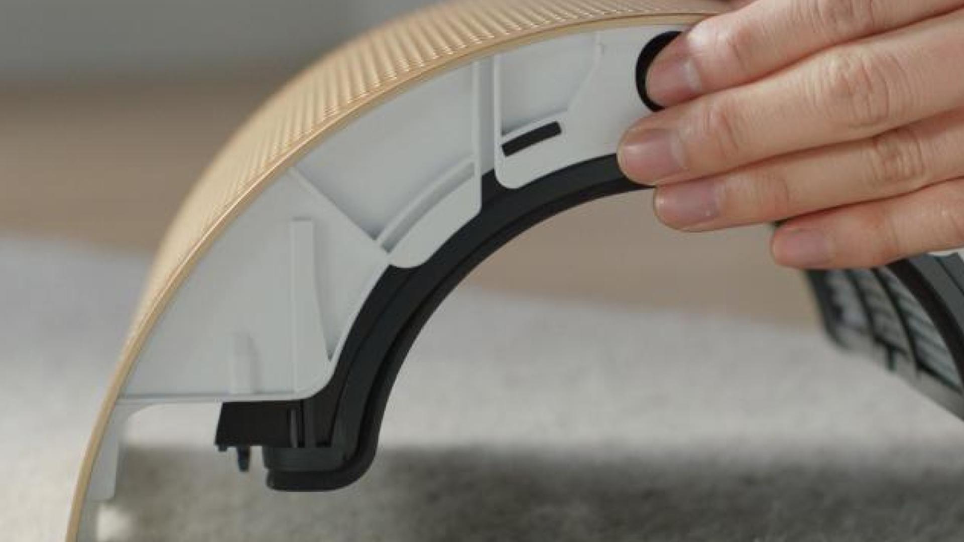 A user removing the filter.