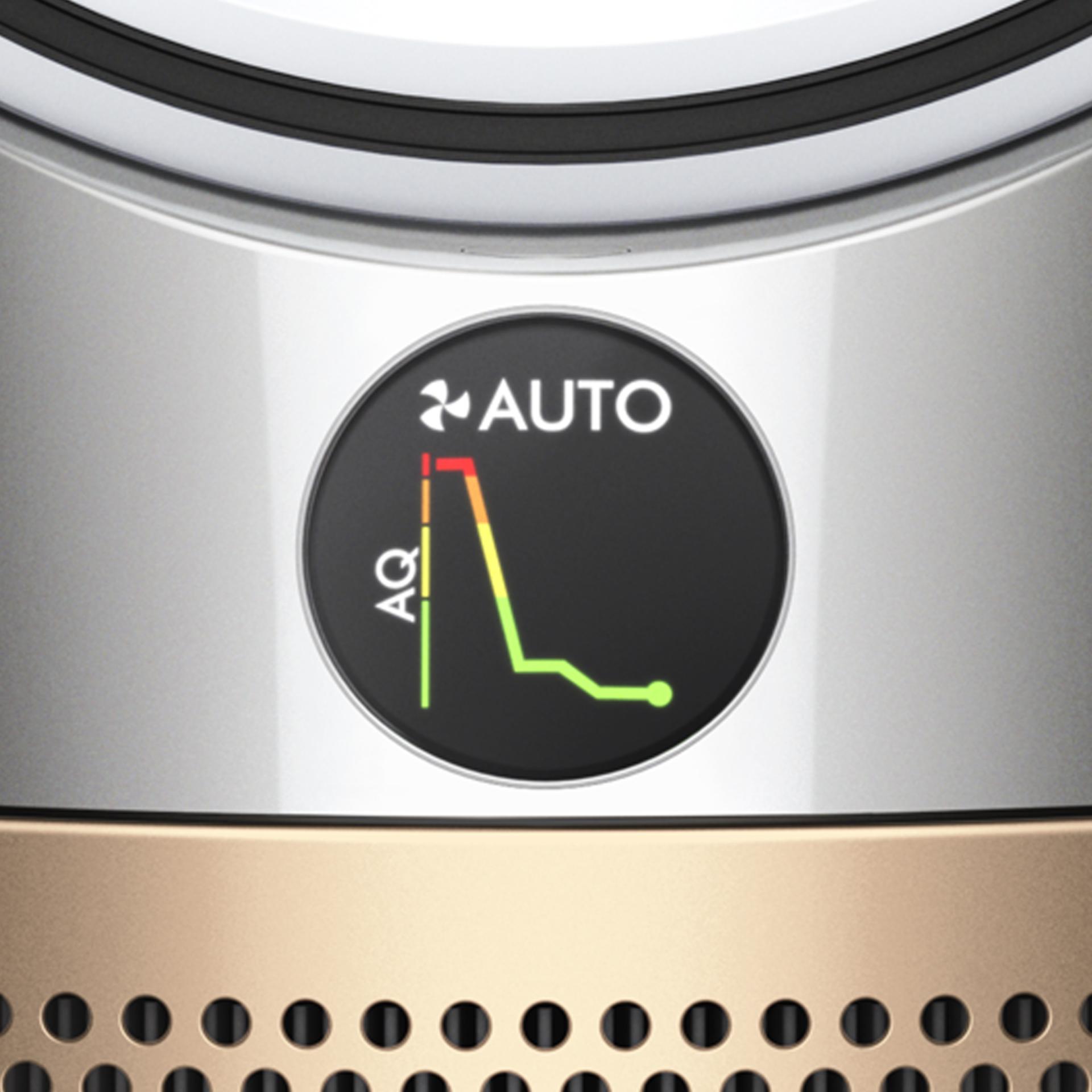 The purifier screen showing the air quality graph in Auto mode