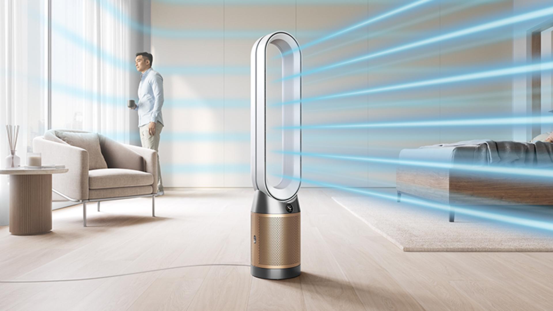 A purifier projecting powerful, cooling airflow