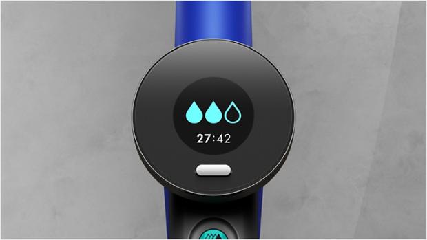 Dvě ikony kapek vody zobrazené na LCD displeji indikují režim hydratace na úrovni dvě