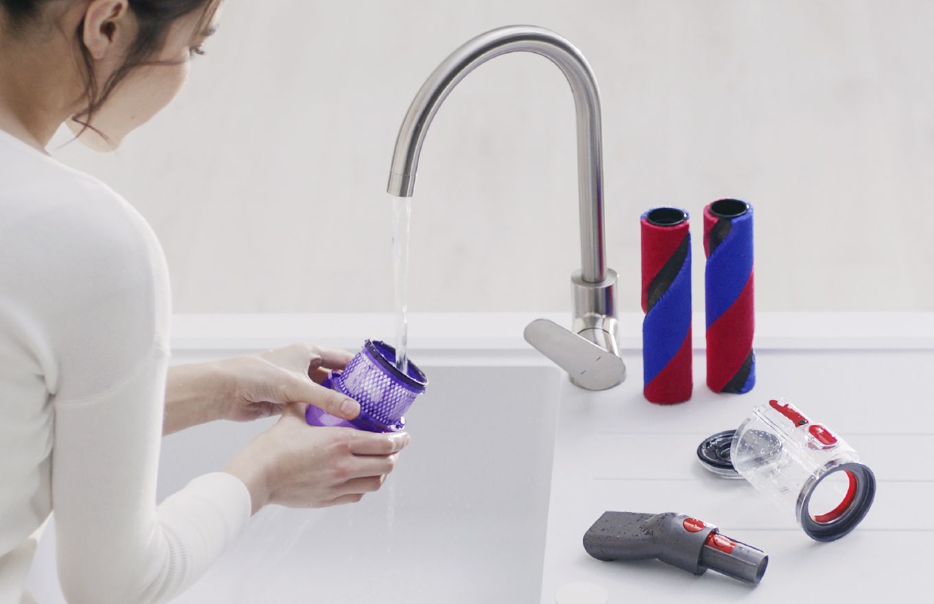 The Dyson Omni-glide™ cordless vacuum. The Dyson Omni-glide™ cordless vacuum.