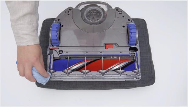 吸塵機械人的感應器被清潔