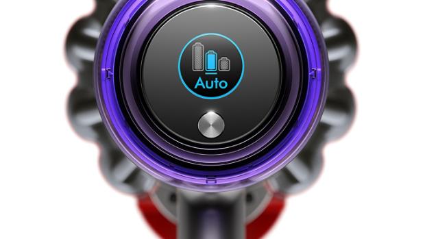 Dyson V11™ vacuum screen displaying Auto mode