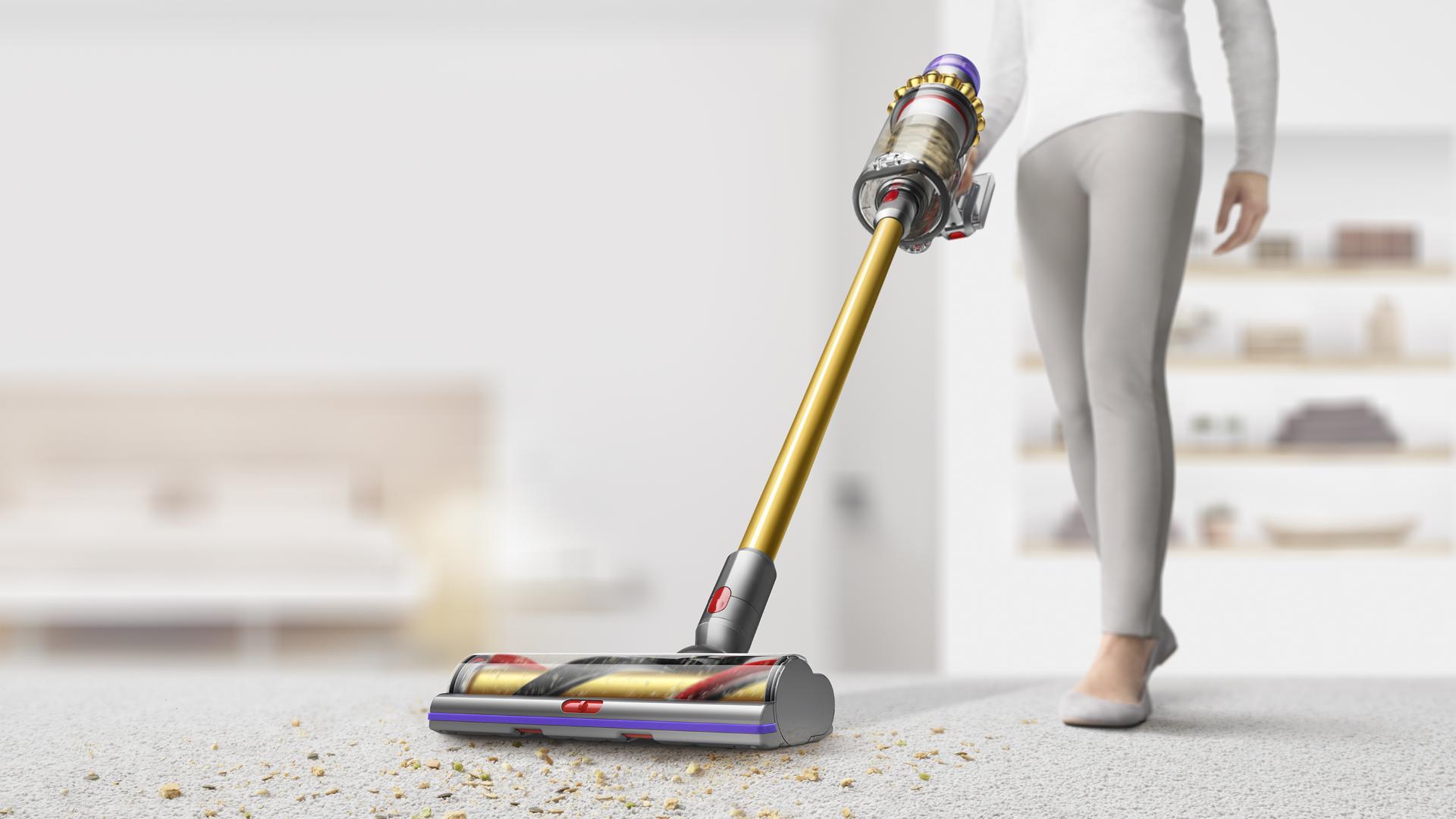 High Torque XL cleaner head moving from hard floor to carpet